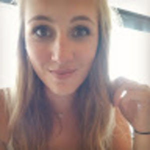 Meet your Posher, Katelyn